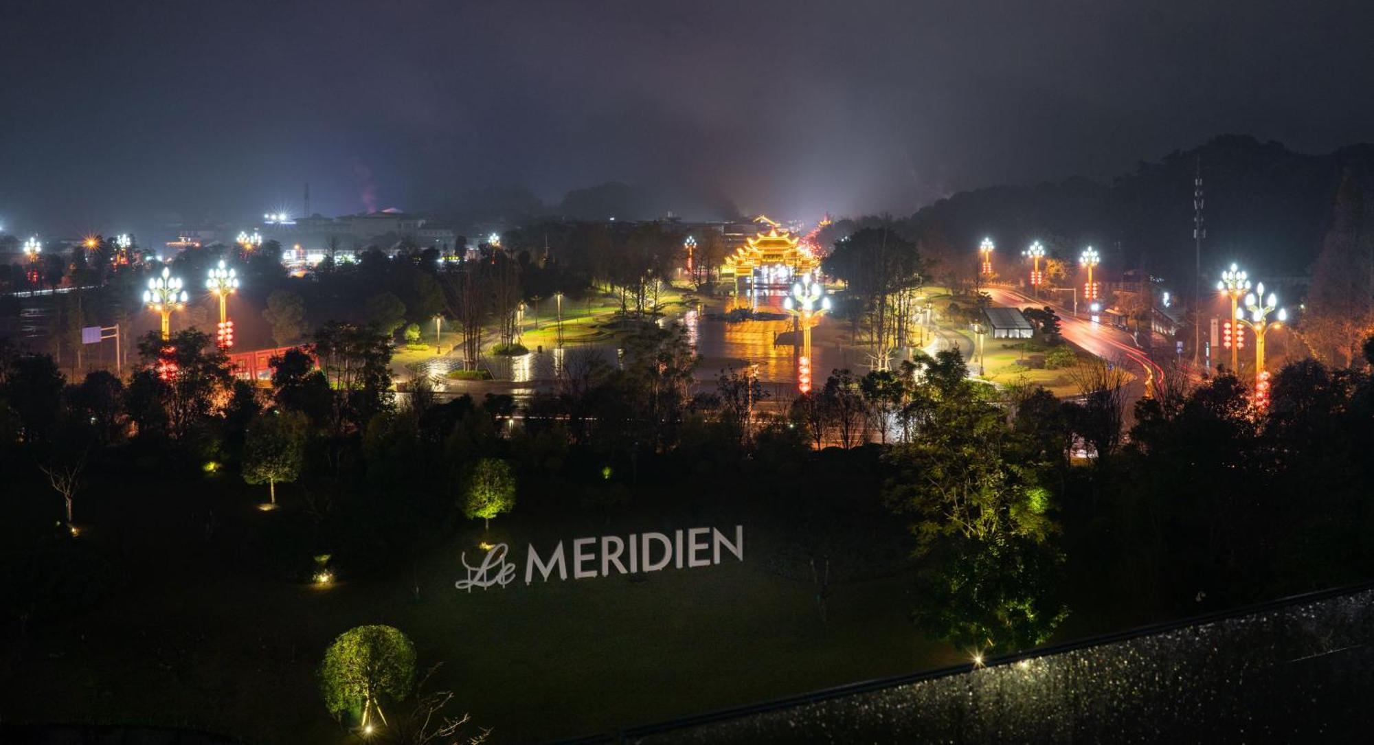 Le Méridien Emei Mountain Resort Emeishan Extérieur photo