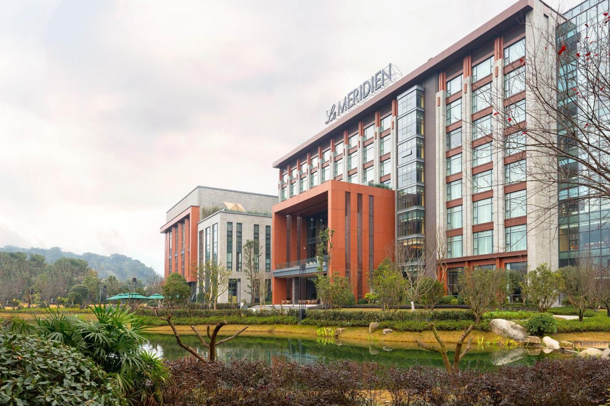 Le Méridien Emei Mountain Resort Emeishan Extérieur photo